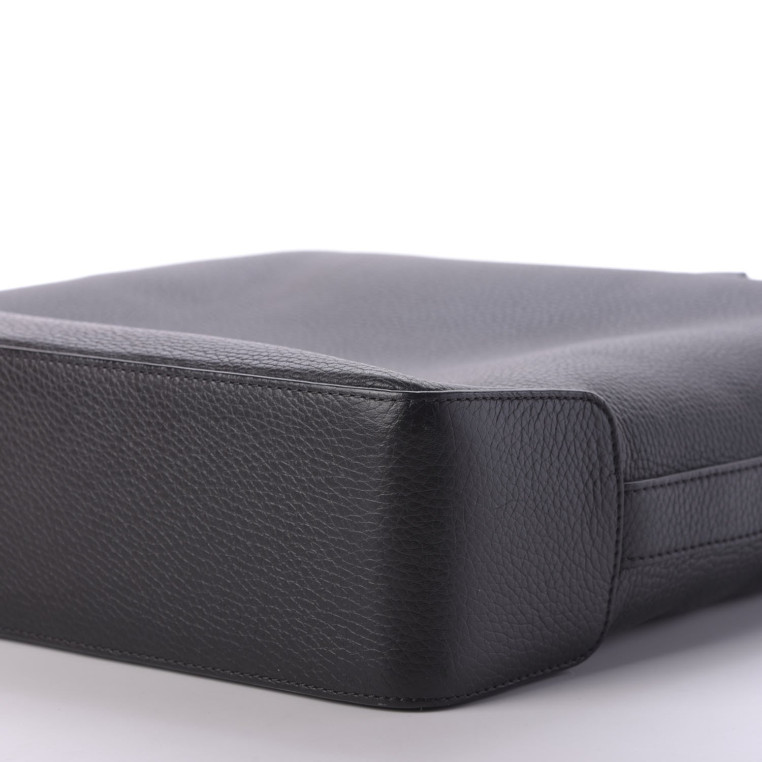 Louis Vuitton Taurillon Greenwich Black 7 of 9