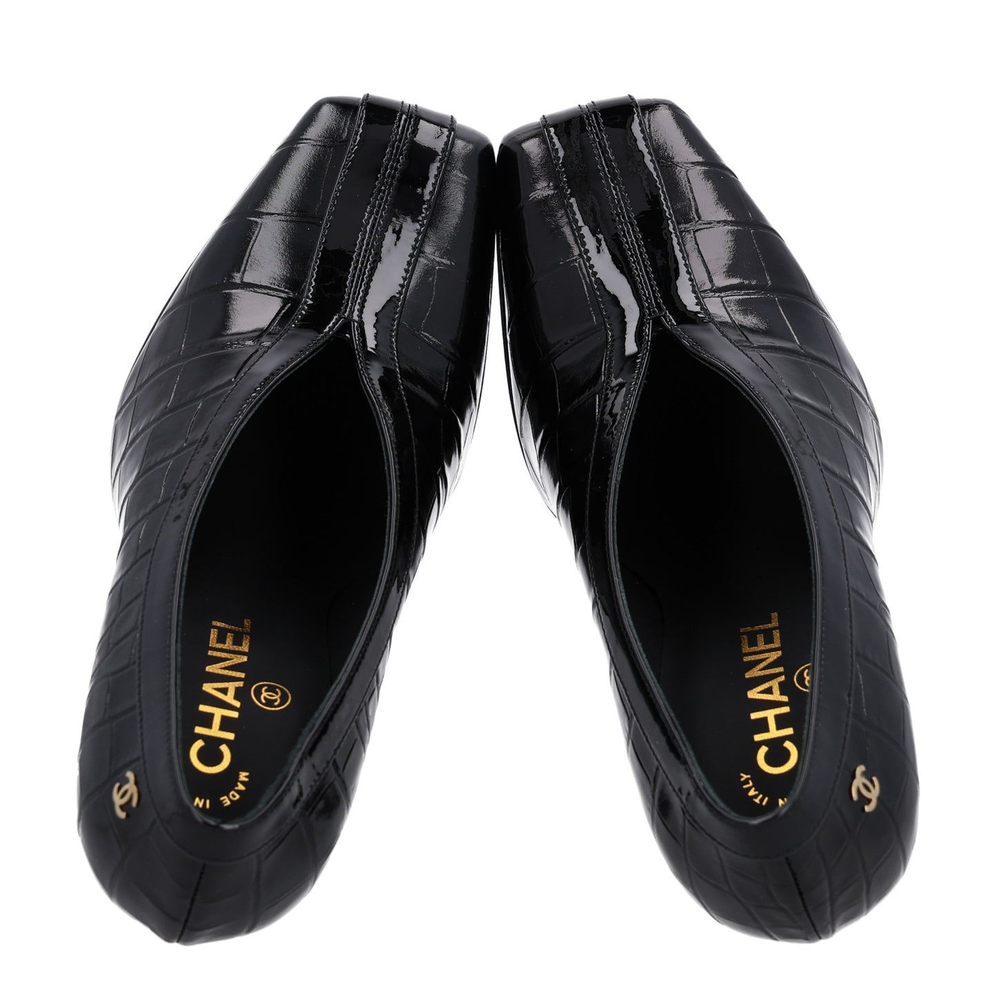 Crocodile Embossed Patent Calfskin Pumps 37.5 Black