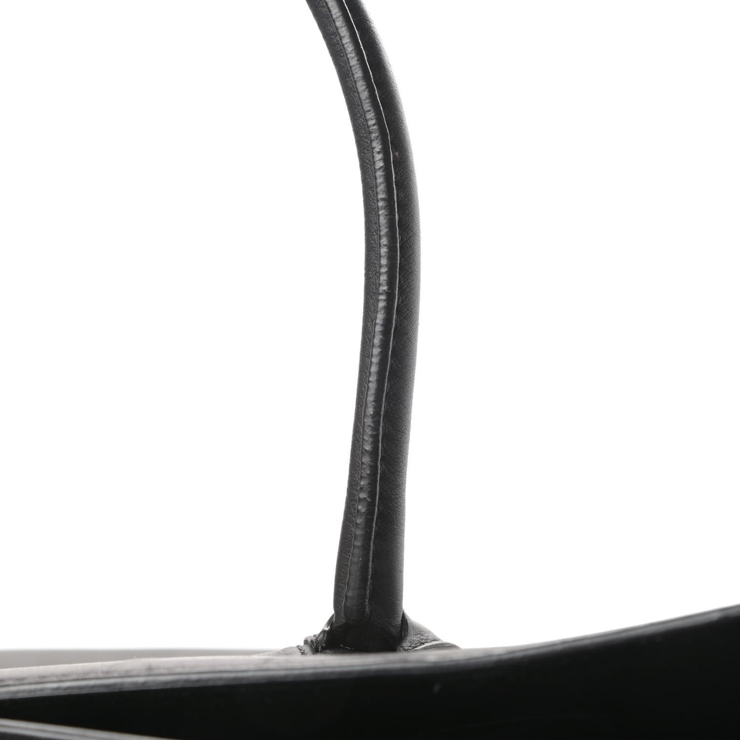 Smooth Calfskin Medium Phantom Luggage Black