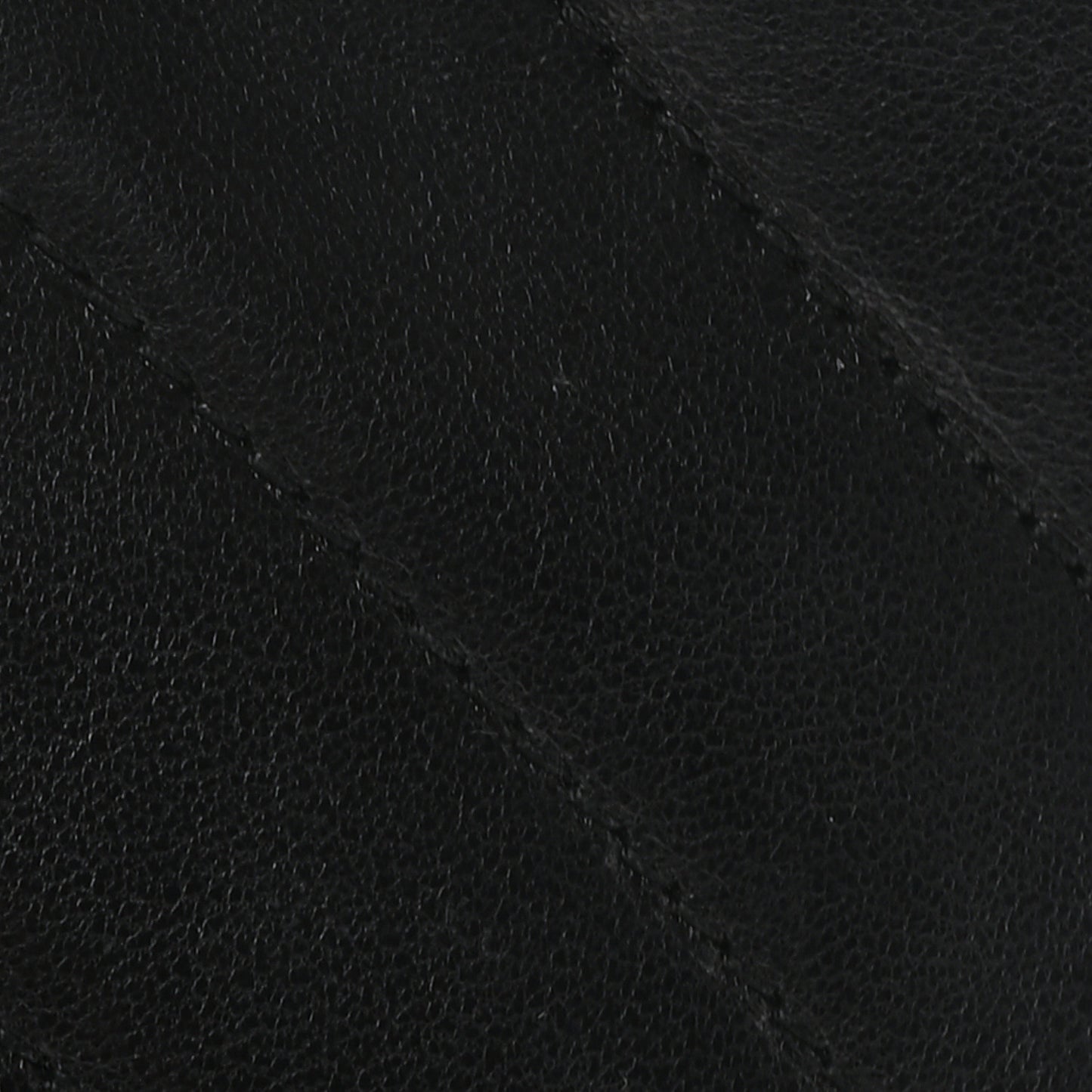 Lambskin Chevron Quilted Tassel Camera Case Black