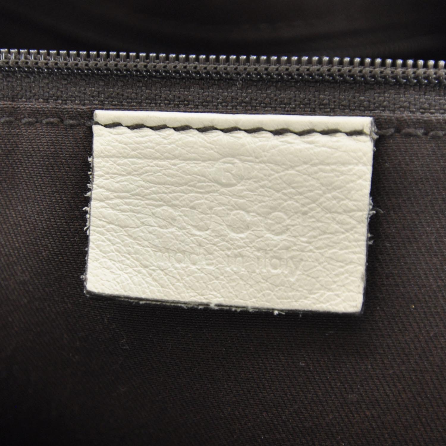 Gucci Monogram Large Sukey 8 of 9