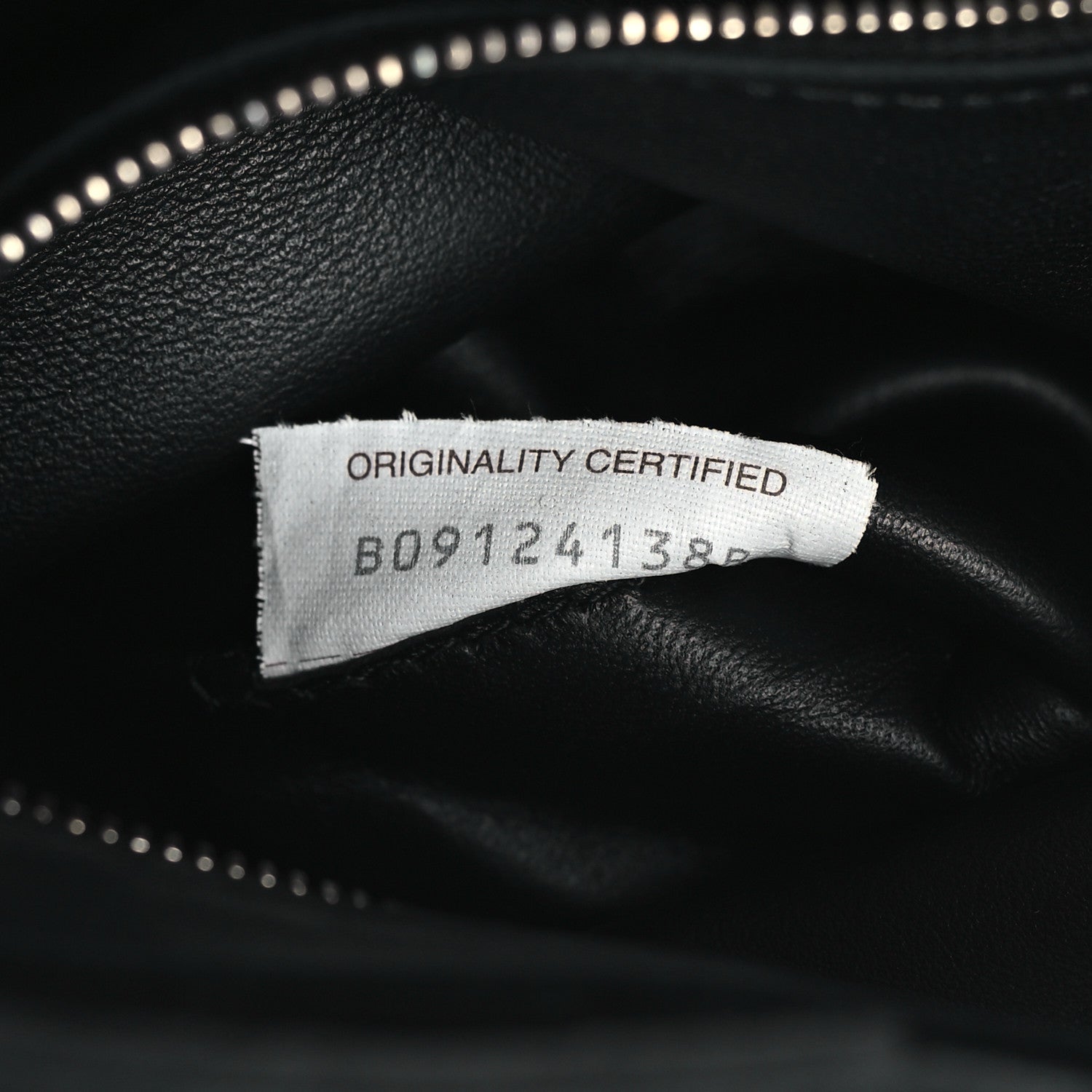 Bottega Veneta Lambskin Maxi Intrecciato Cassette Messenger Black 7 of 11