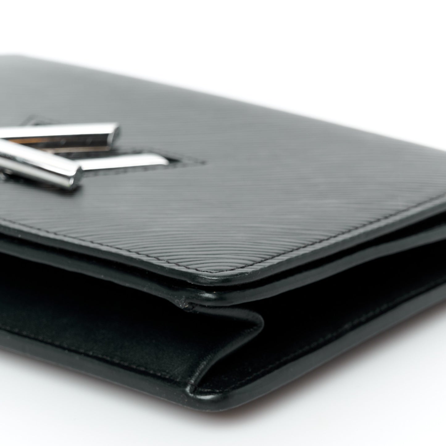 Epi Twist Belt Chain Wallet Black