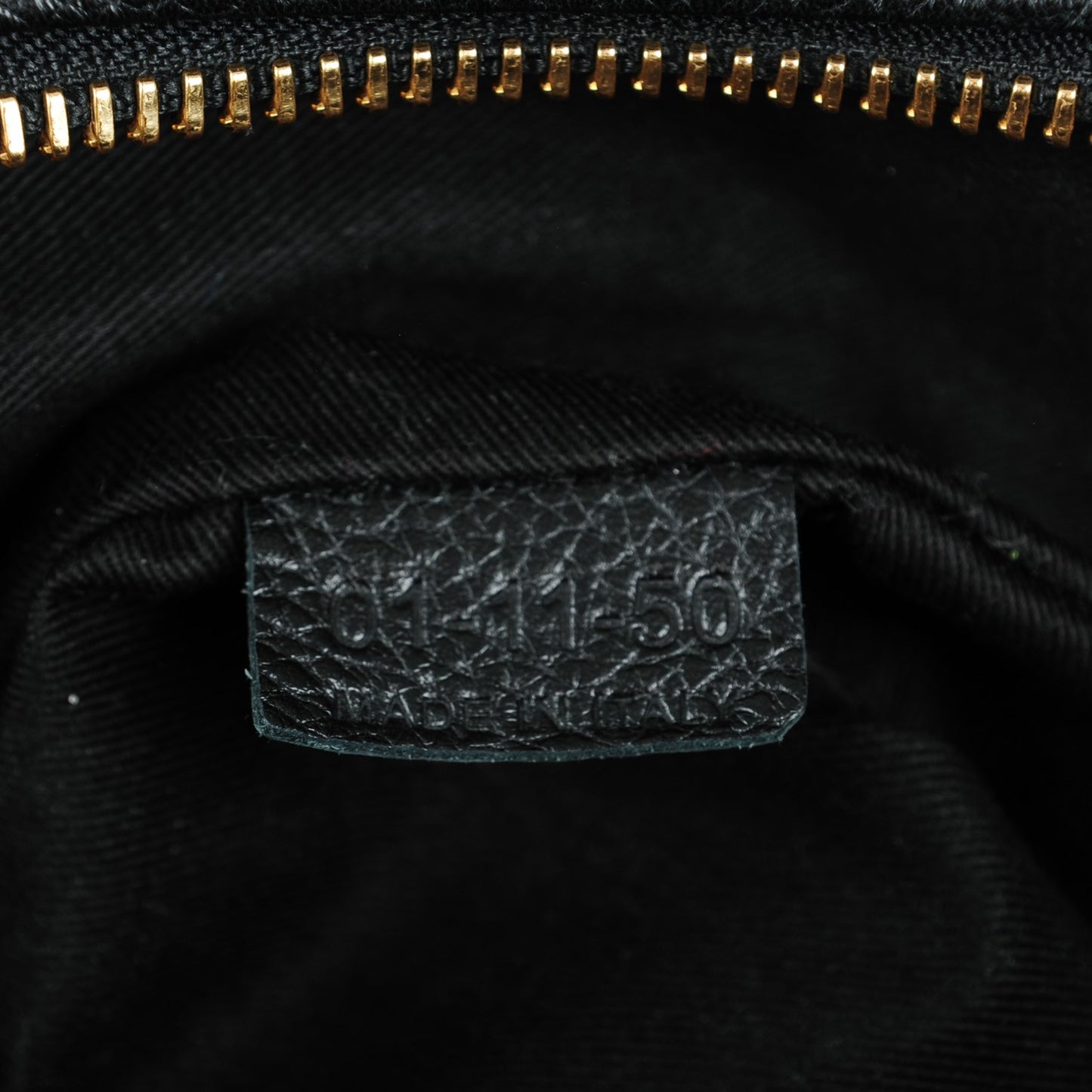 Calfskin Medium Paraty Black