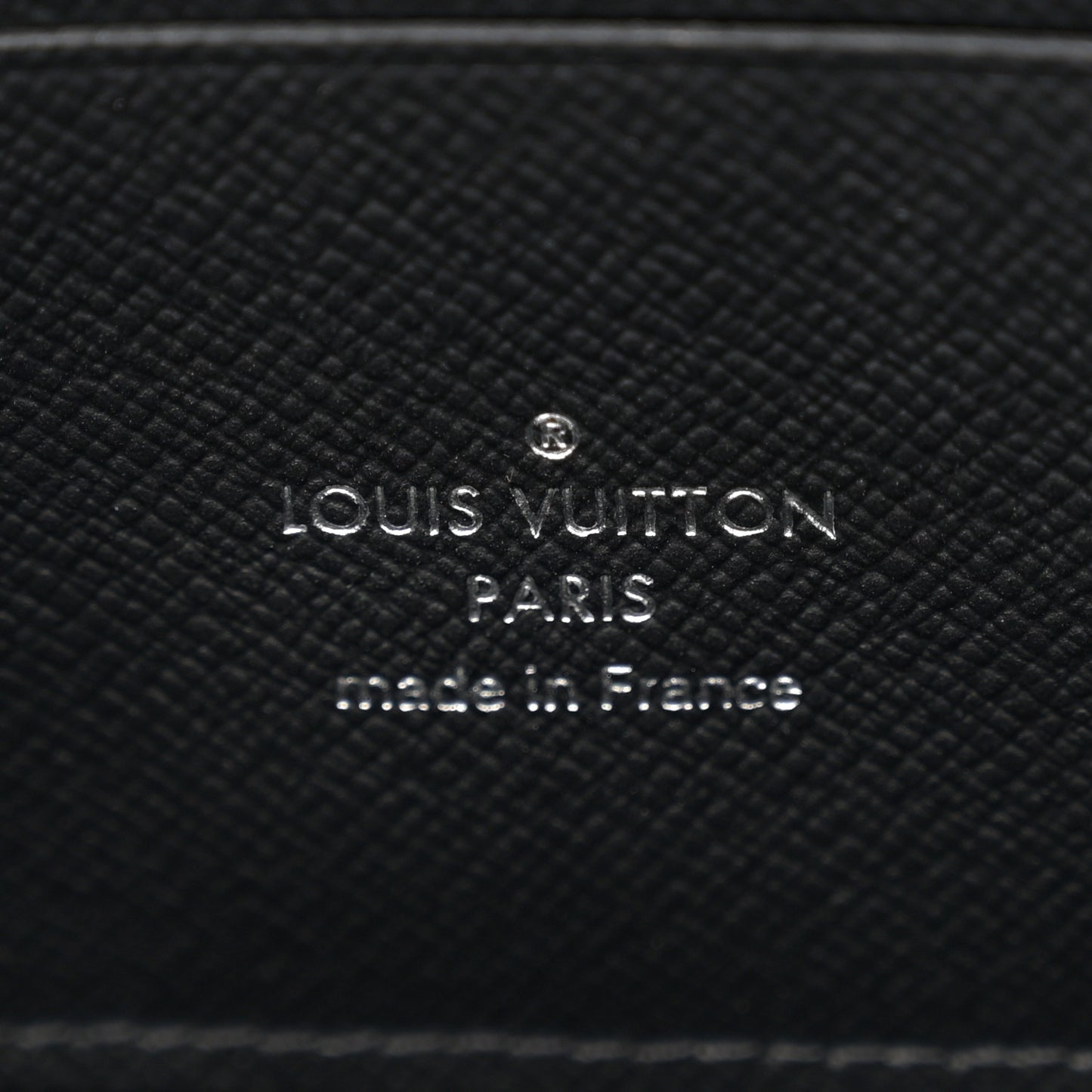 Damier Graphite Alpha Wearable Wallet