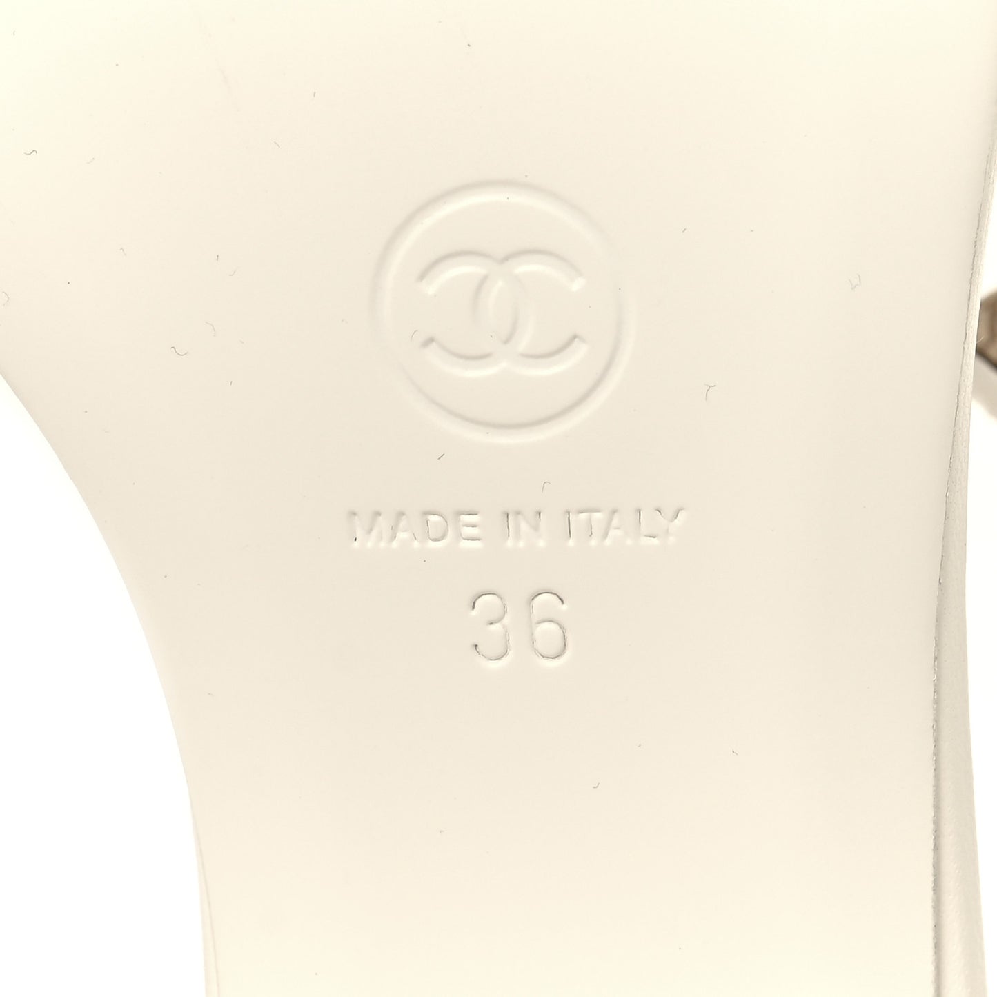 Lambskin Metal Heart Thong Sandals 36 White