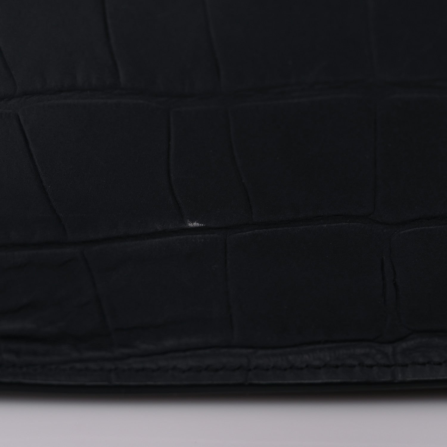 Celine Crocodile Embossed Calfskin Medium Phantom Luggage Navy Blue 24 of 25