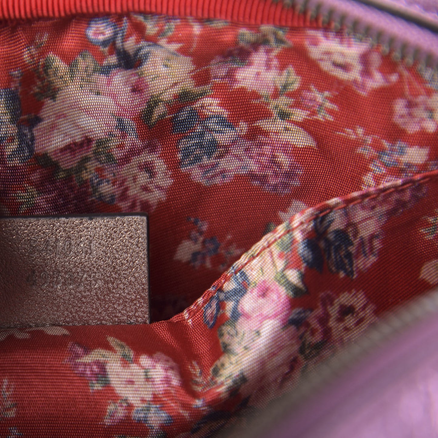 Laminated Nappa Trapuntata Small Zumi Shoulder Bag Rosa Lago Rame