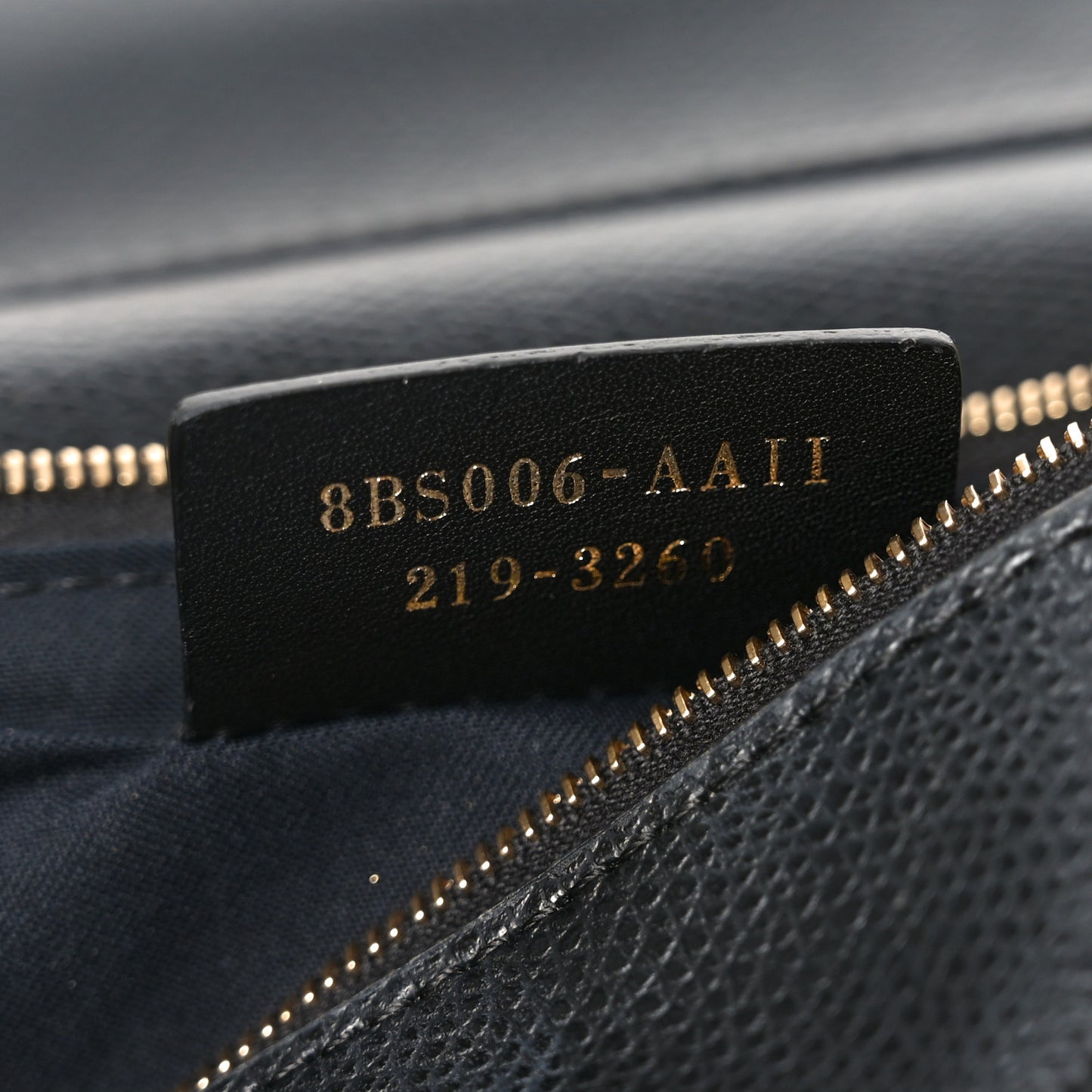 Vitello Cruise F is Fendi Bi-Color FF 1974 Embossed Medium Envelope Wallet On Chain Black Maya