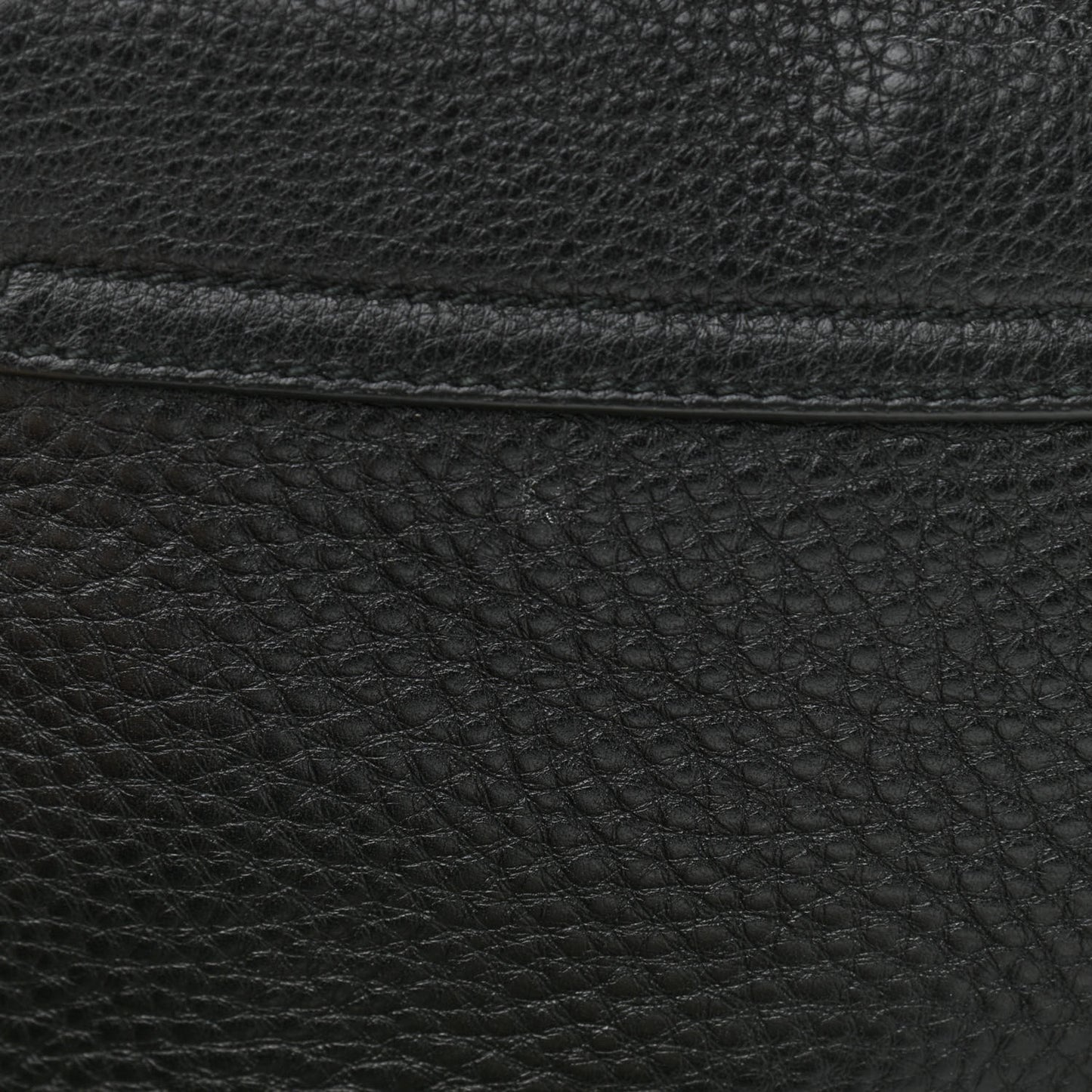 Pebbled Calfskin Medium Soho Flap Crossbody Black