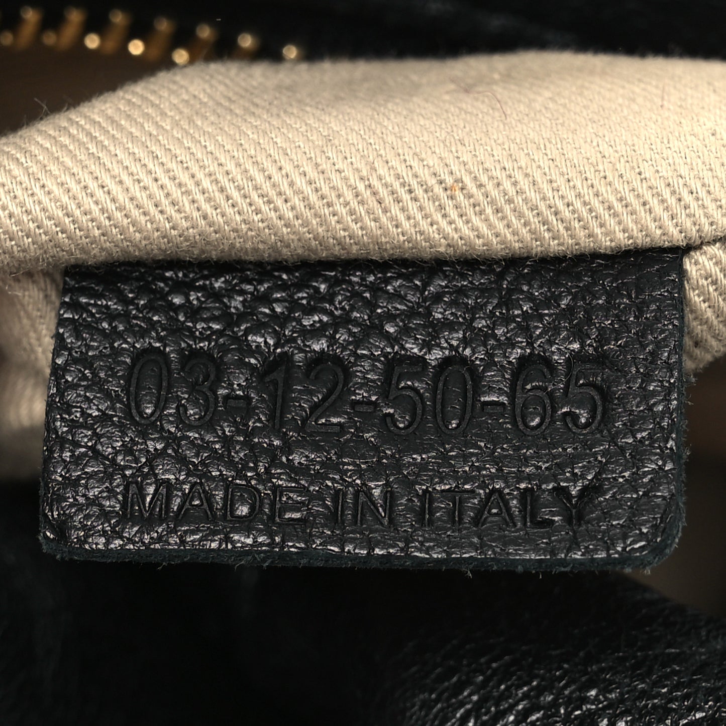 Calfskin Medium Military Paraty Black