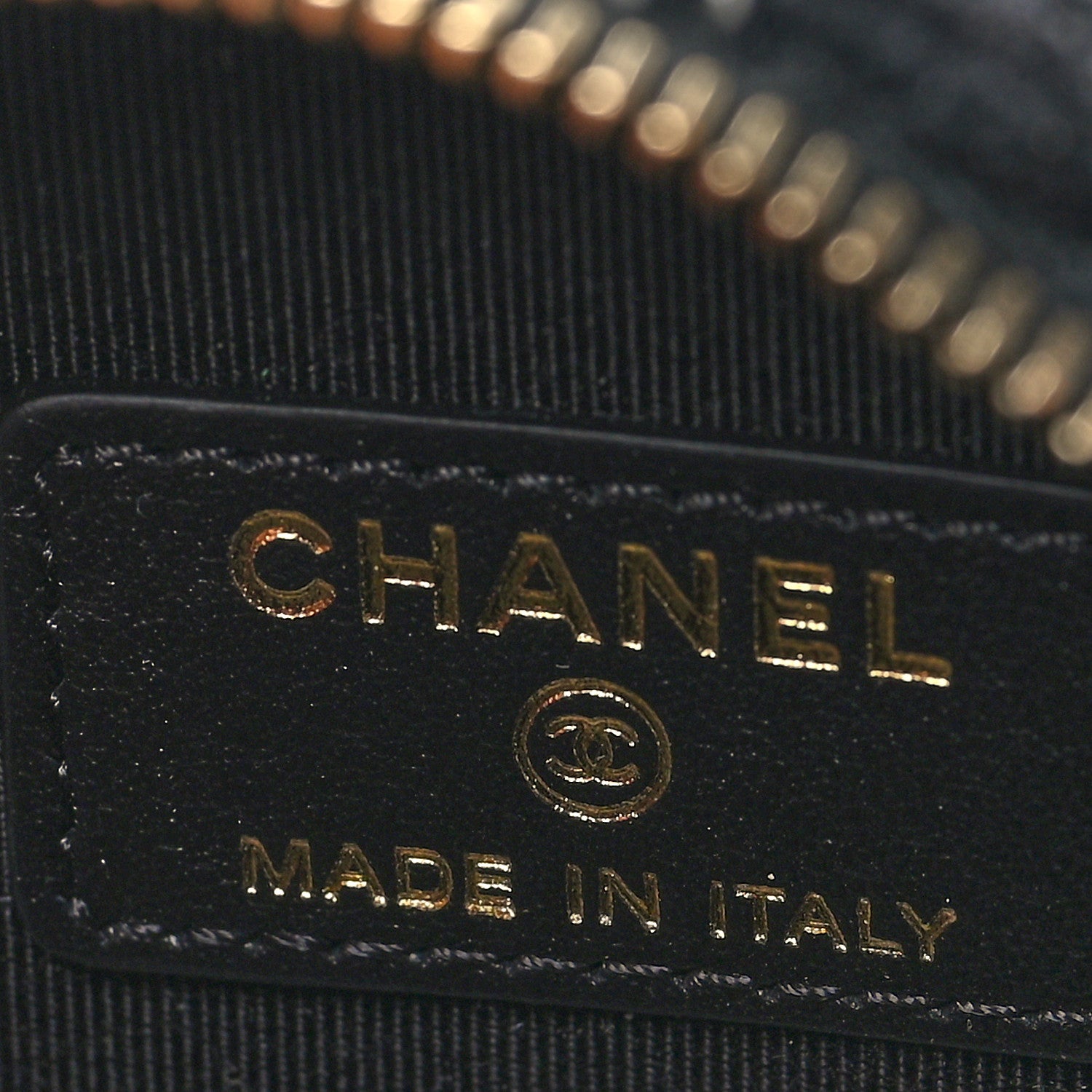 Chanel Tweed Quilted Round Clutch With Chain Black Ecru White 6 of 10