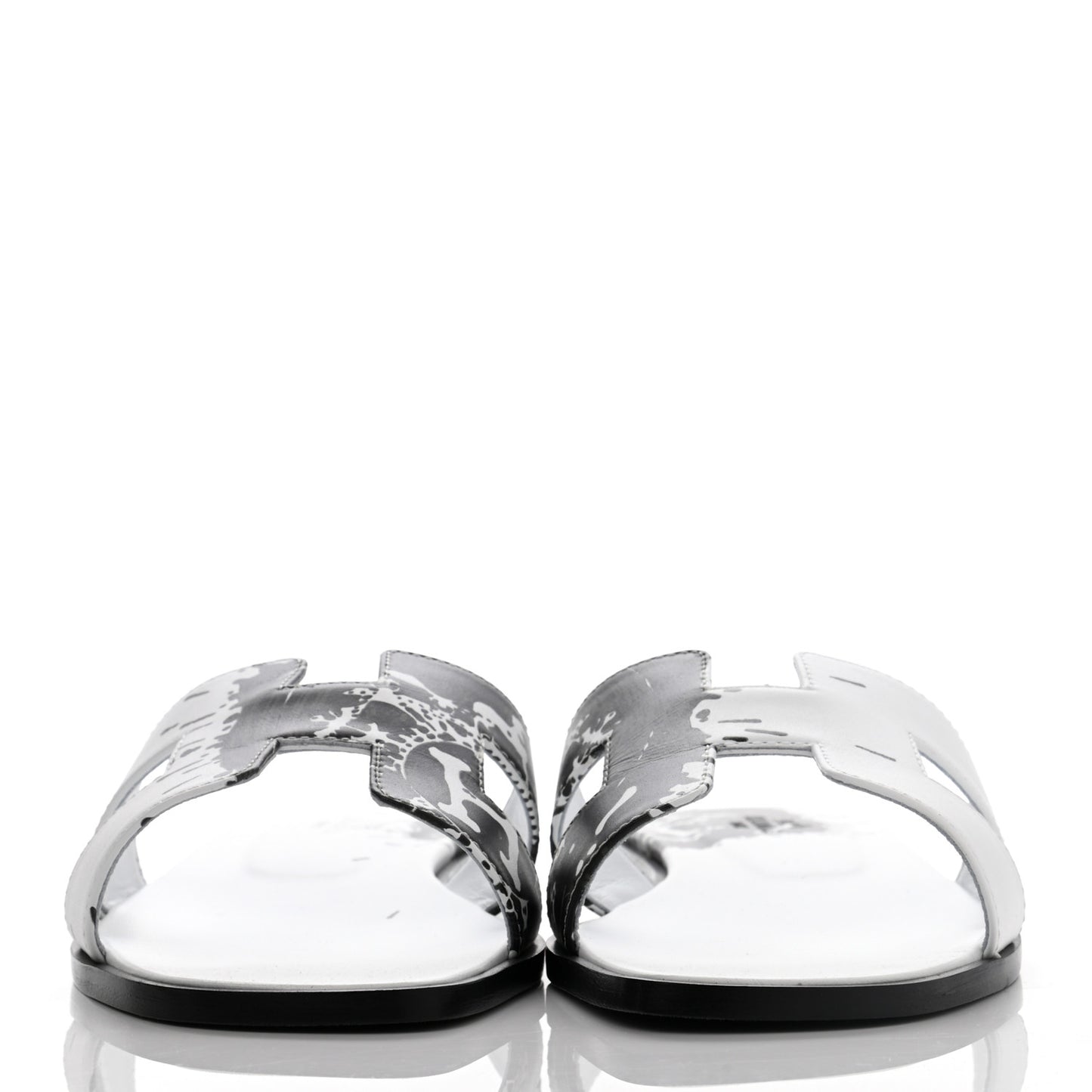 Calfskin Peinture Fraiche Oran Sandals 40 White Black