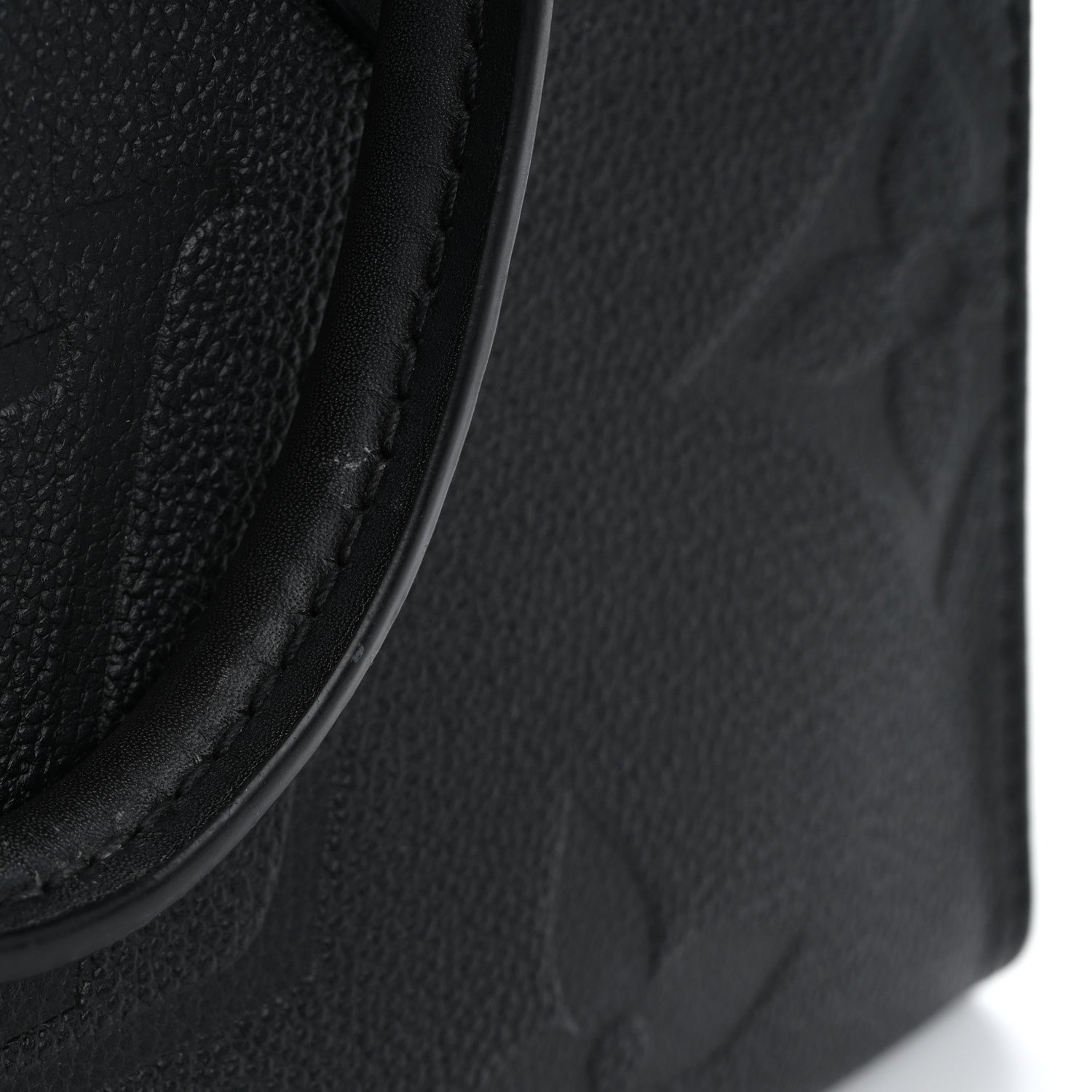 Louis Vuitton Empreinte Monogram Giant Onthego PM Black 16 of 17