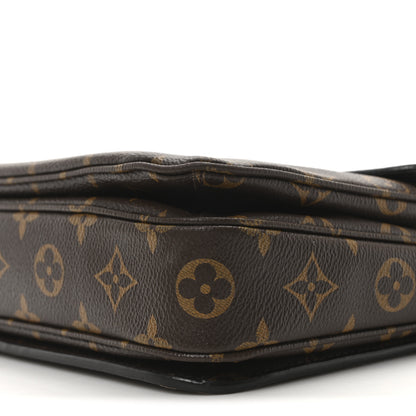 Louis Vuitton Monogram Pochette Metis 9 of 10