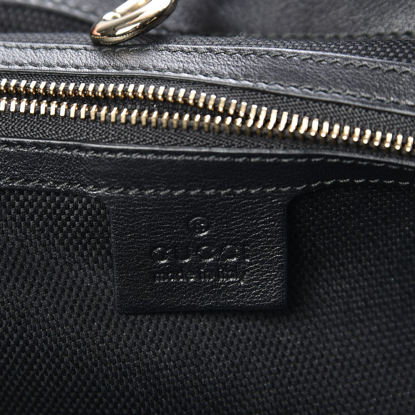 Patent Medium Soho Chain Shoulder Bag Black