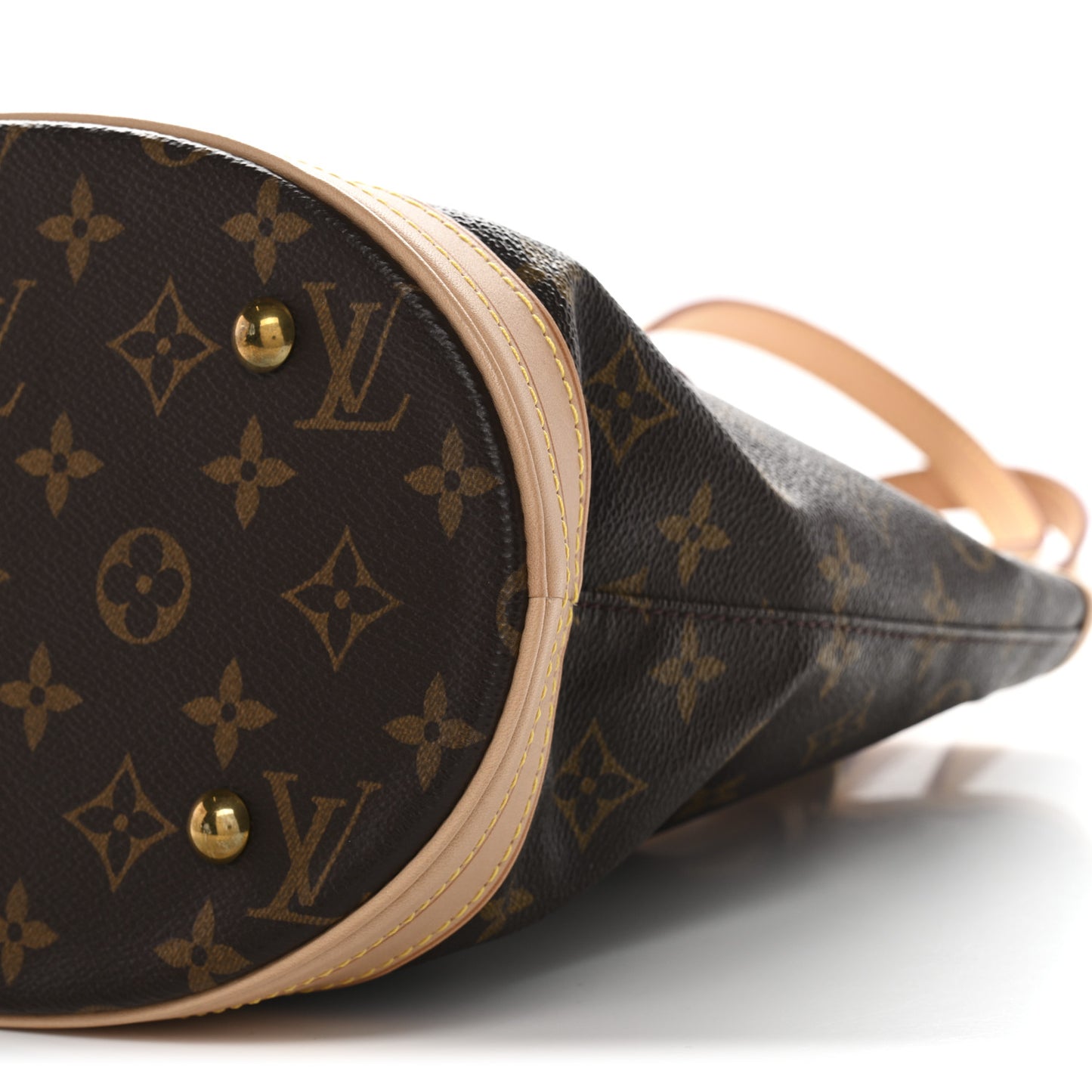 Monogram Petit Bucket 23