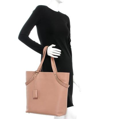Valentino Garavani Vitello Lovestud Tote Skin Sorbet 2 of 9
