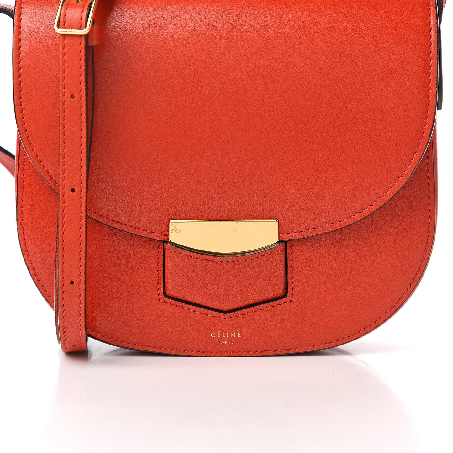 Supersoft Calfskin Small Trotteur Ruby