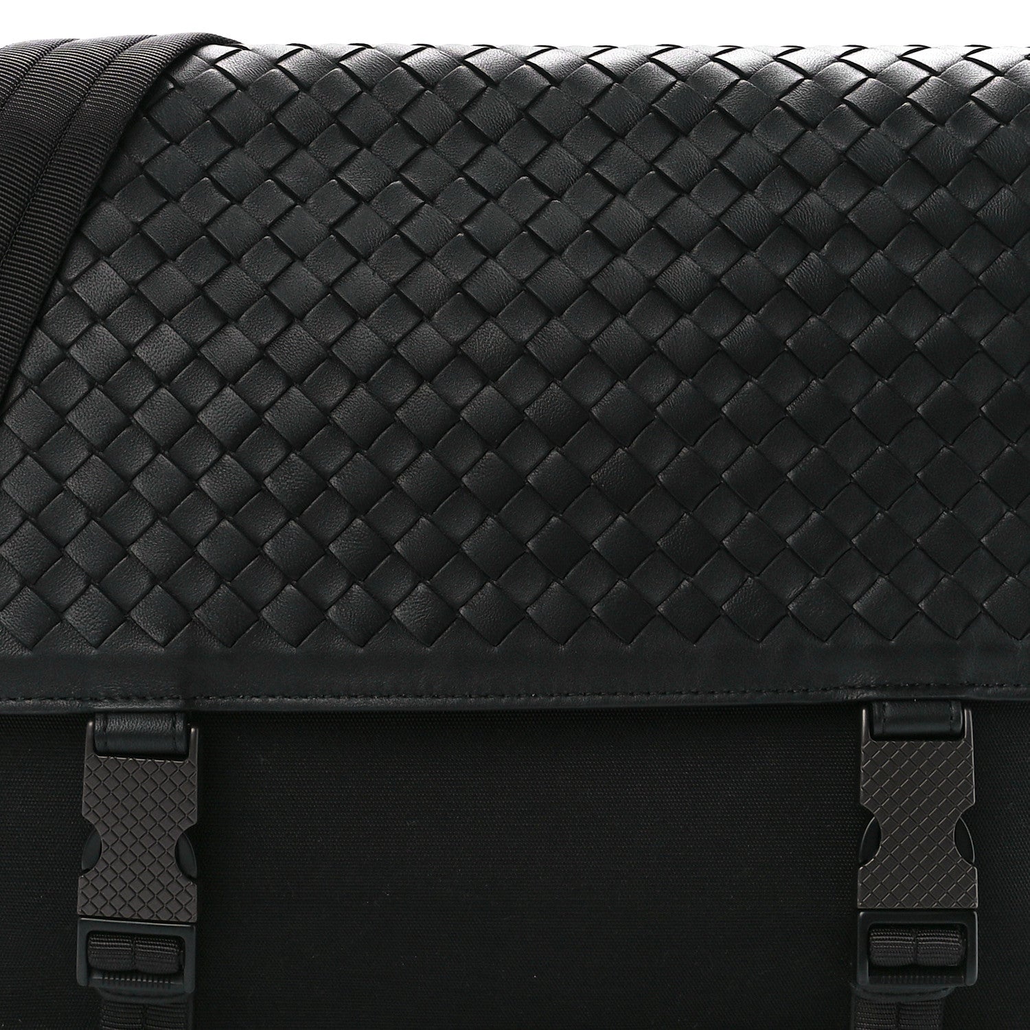 Bottega Veneta Canvas Calfskin Intrecciato Messenger Black 9 of 12