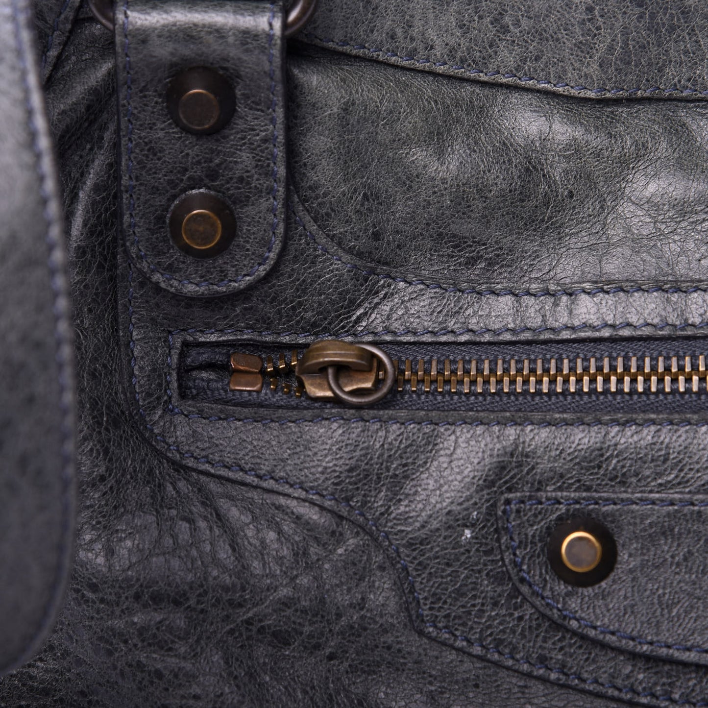Agneau Classic Hardware Velo Anthracite