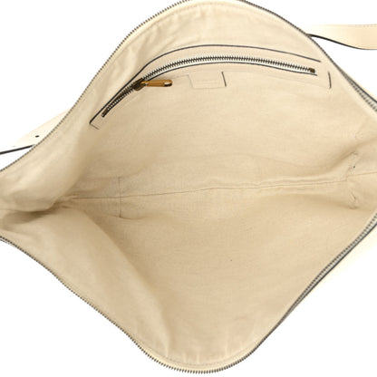 Gucci Grained Calfskin Logo Half Moon Hobo White 5 of 13