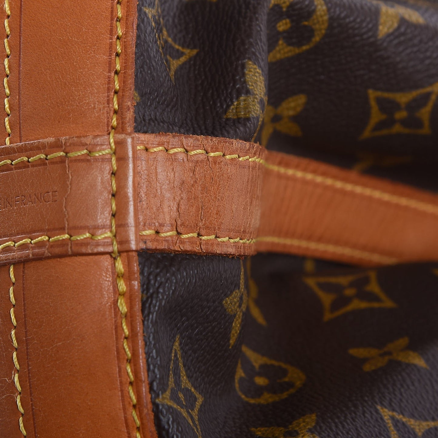 Monogram Noe