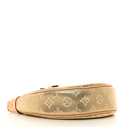 Louis Vuitton Monoglam Loop PM Beige 4 of 9