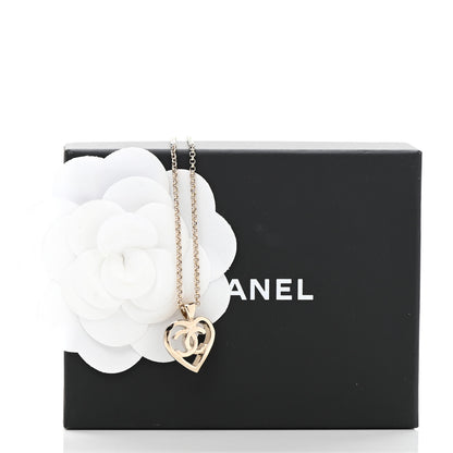 Chanel CC Heart Chain Pendant Necklace Gold 7 of 7