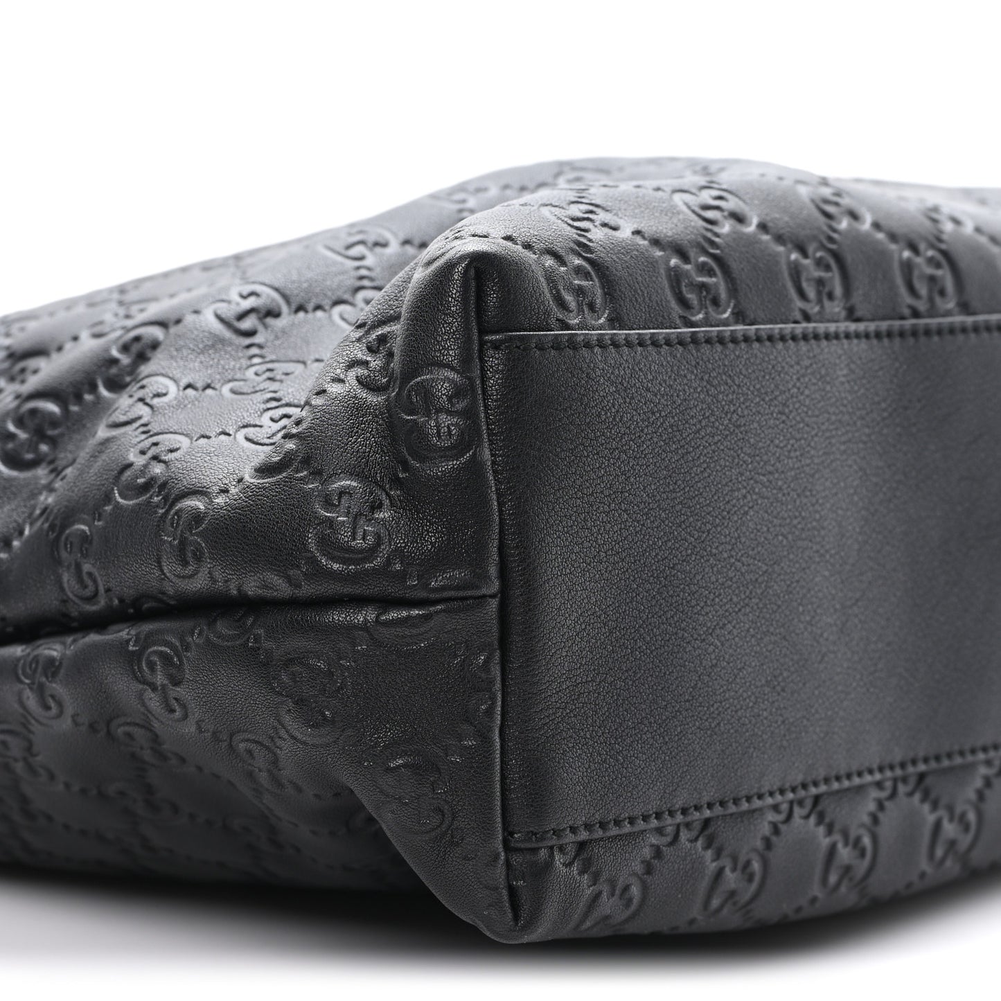 Guccissima Medium Zippered Shopping Tote Black