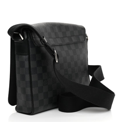 Louis Vuitton Damier Graphite District PM 4 of 15