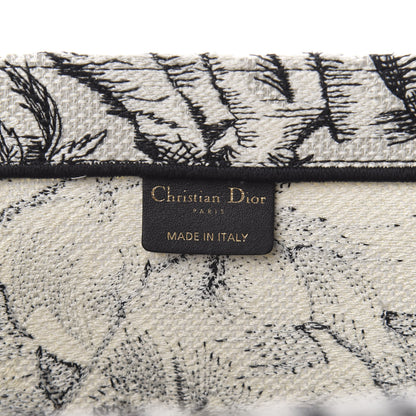 Christian Dior Canvas Embroidered Toile De Jouy Book Tote White Black 6 of 10