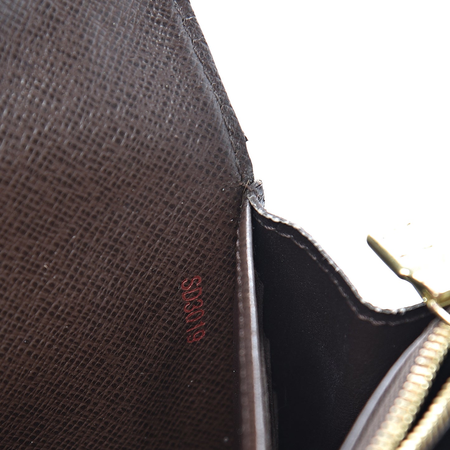 Damier Ebene Sarah Wallet