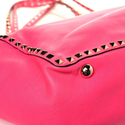 Valentino Garavani Vitello Medium Rockstud Tote Fuxia Fluo 19 of 19