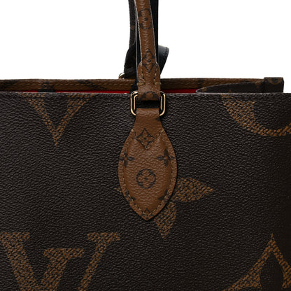 Louis Vuitton Reverse Monogram Giant Onthego MM 7 of 9