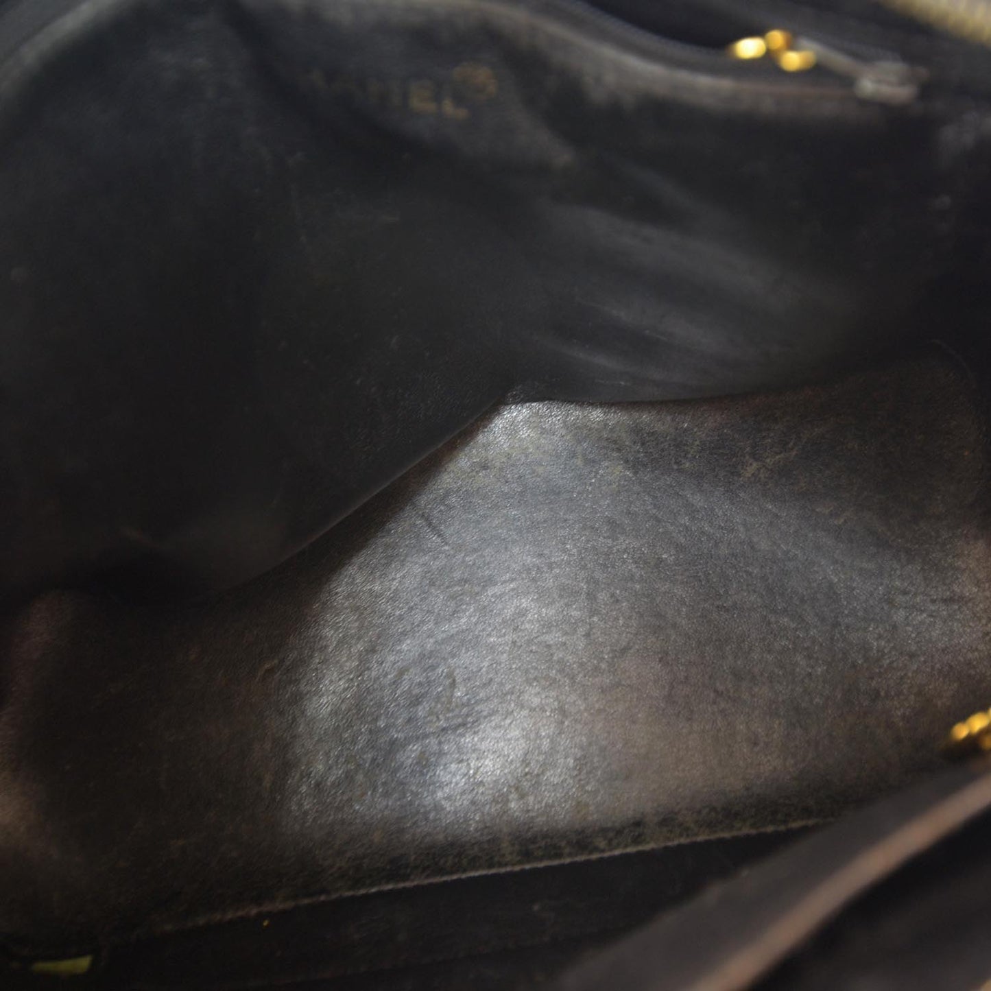 Caviar Medallion Tote Black