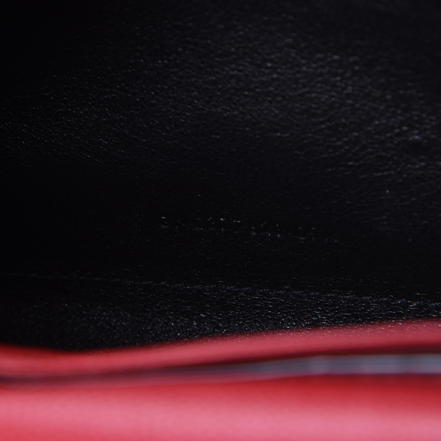 Saint Laurent Grain De Poudre Matelasse Chevron Monogram Chain Wallet New Red 8 of 9