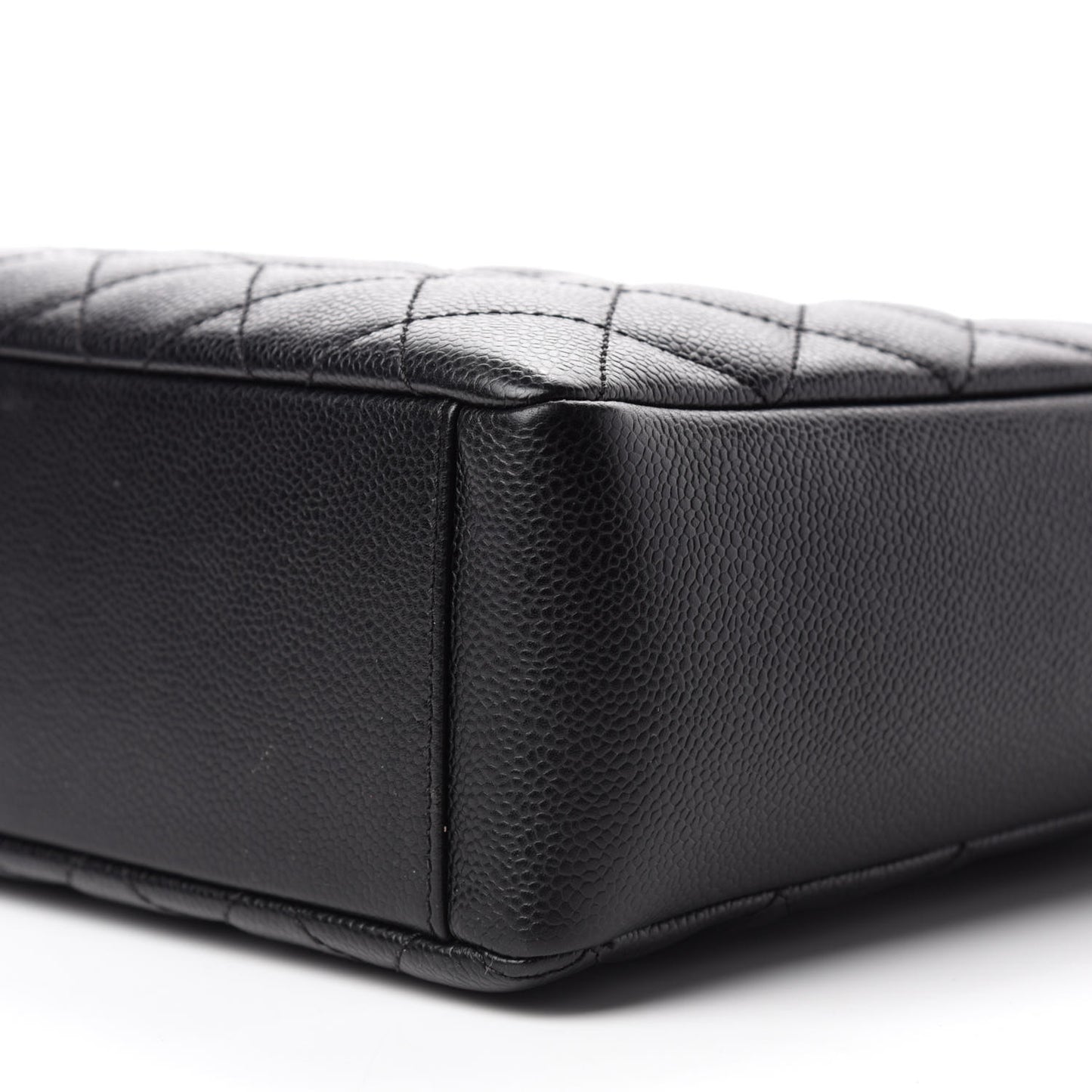 Caviar Quilted Petit Shopping Tote PST Black