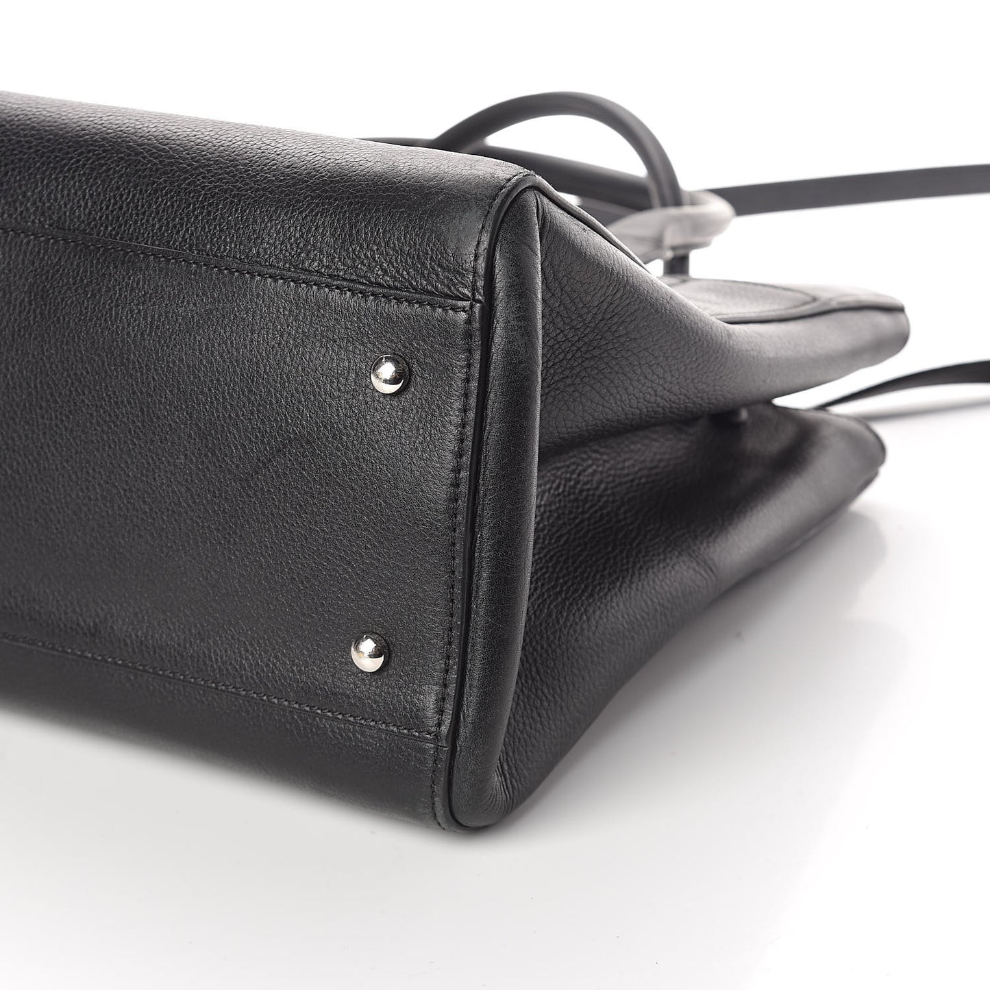 Grained Calfskin Medium Neo Executive Shopper Tote Blac