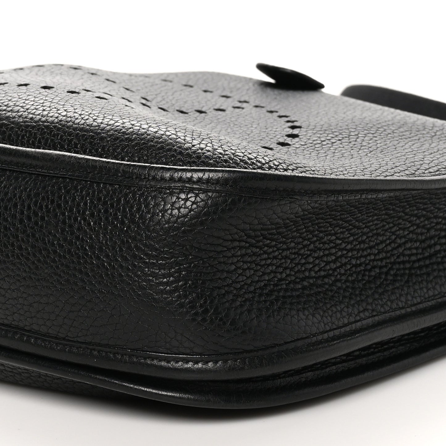 Taurillon Clemence Evelyne III PM Black