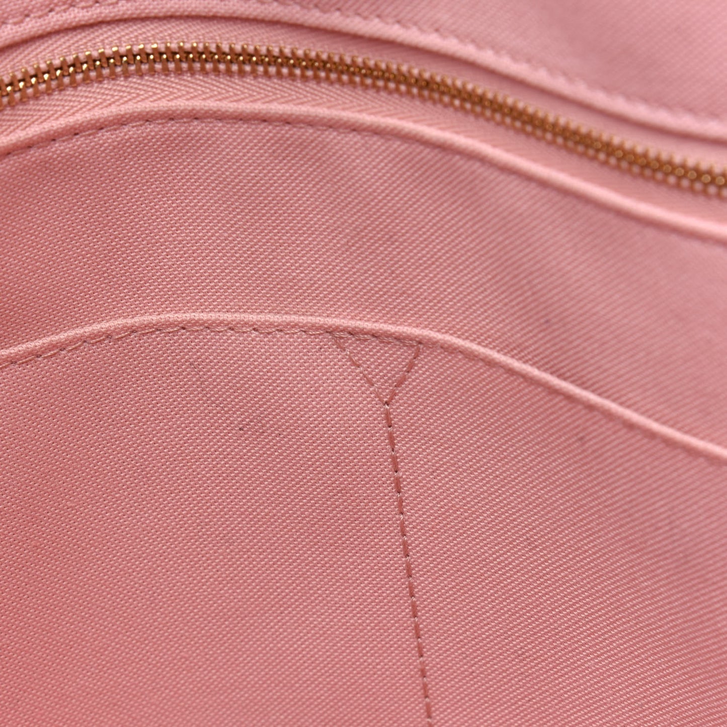 Monogram Giant Onthego GM Rouge Rose