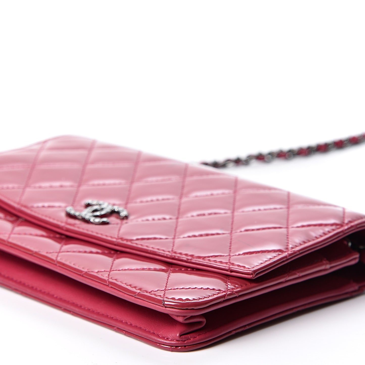 Patent Quilted Brilliant Wallet On Chain WOC Dark Pink