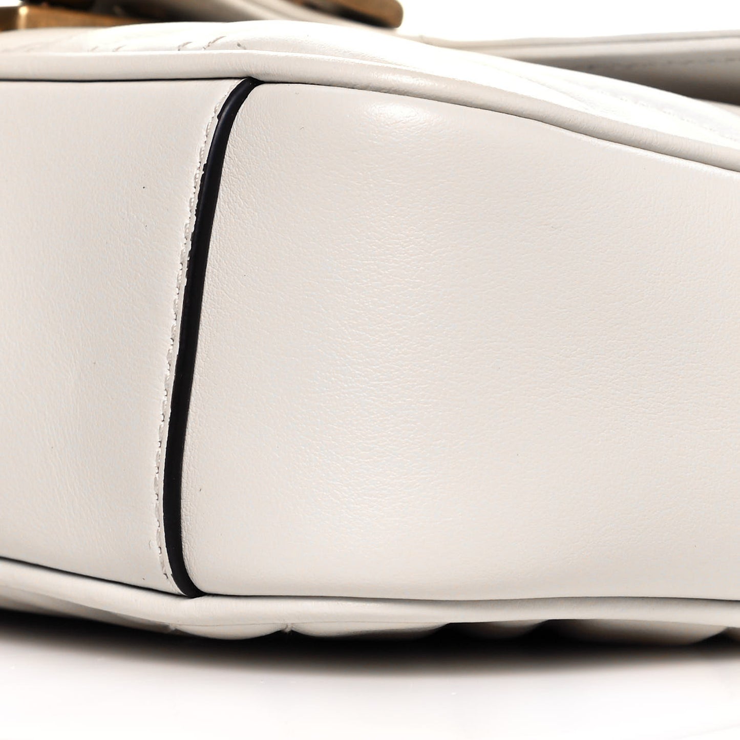 Calfskin Matelasse Mini GG Marmont Shoulder Bag White