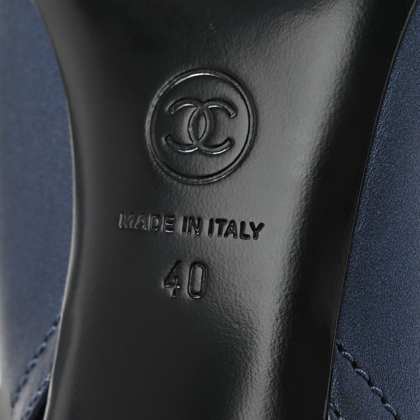 Calfskin Suede Cap Toe CC Short Boots 40 Navy Black