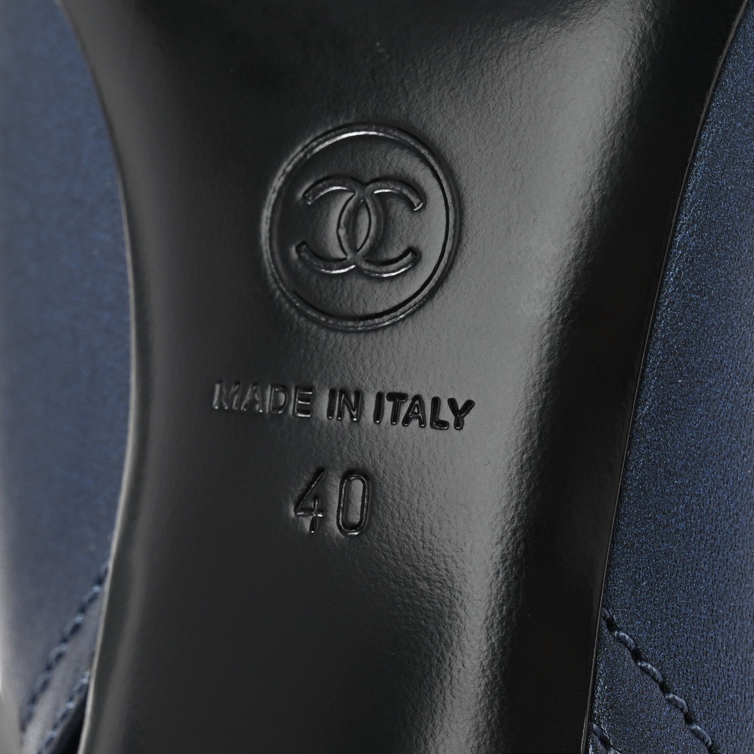 Chanel Calfskin Suede Cap Toe CC Short Boots 40 Navy Black 7 of 9