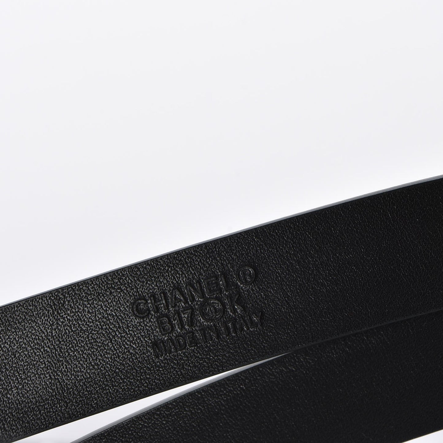 Glitter Calfskin CC Logo Skinny Belt 80 32 Silver