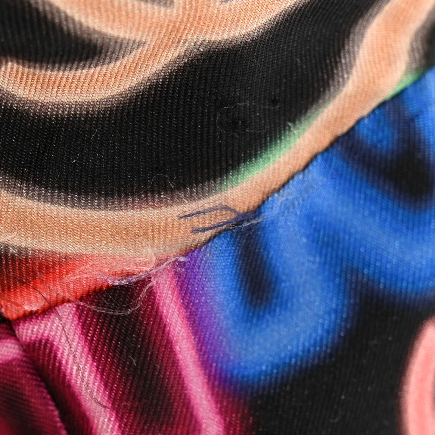 Caviar Fabric Graffiti Foldable Tote Bag With Chain Black Multicolor