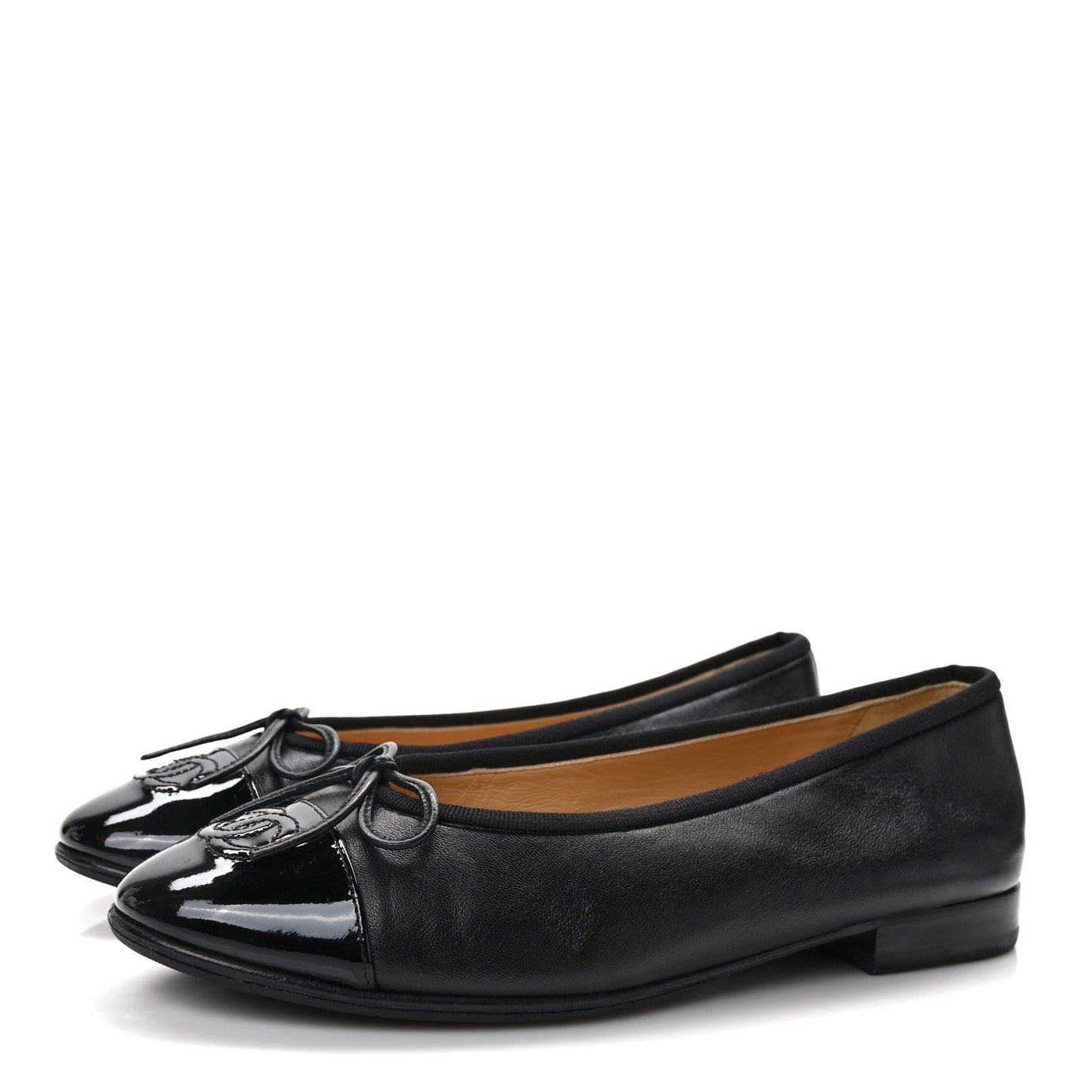 Lambskin Patent CC Cap Toe Ballerina Flats 37.5 Black
