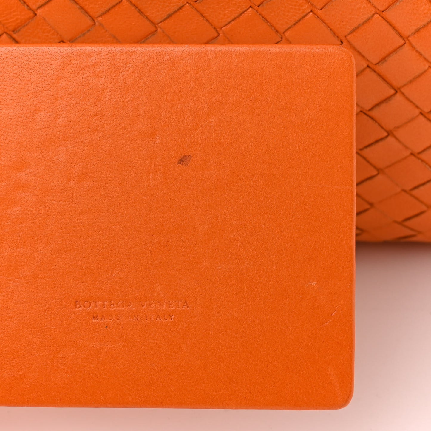 Nappa Intrecciato Medium Veneta Hobo Orange