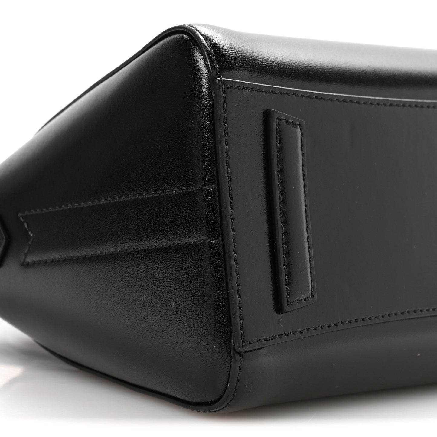 Shiny Lord Calfskin Mini Antigona Black